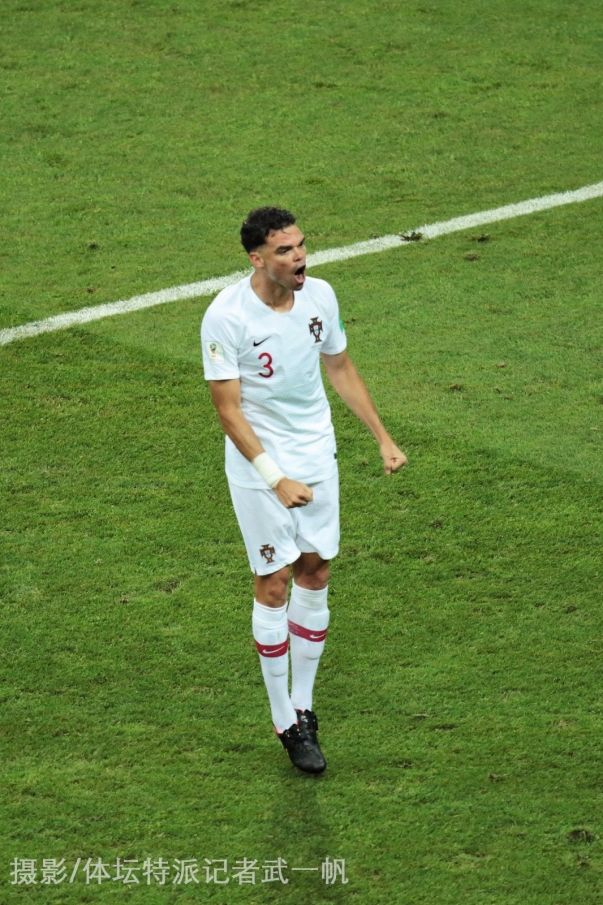 包含欧超杯关键时刻走向成谜，新疆广汇遗憾出局，悬念犹存，赛程密集仍需轮换的词条-牛牛网页版