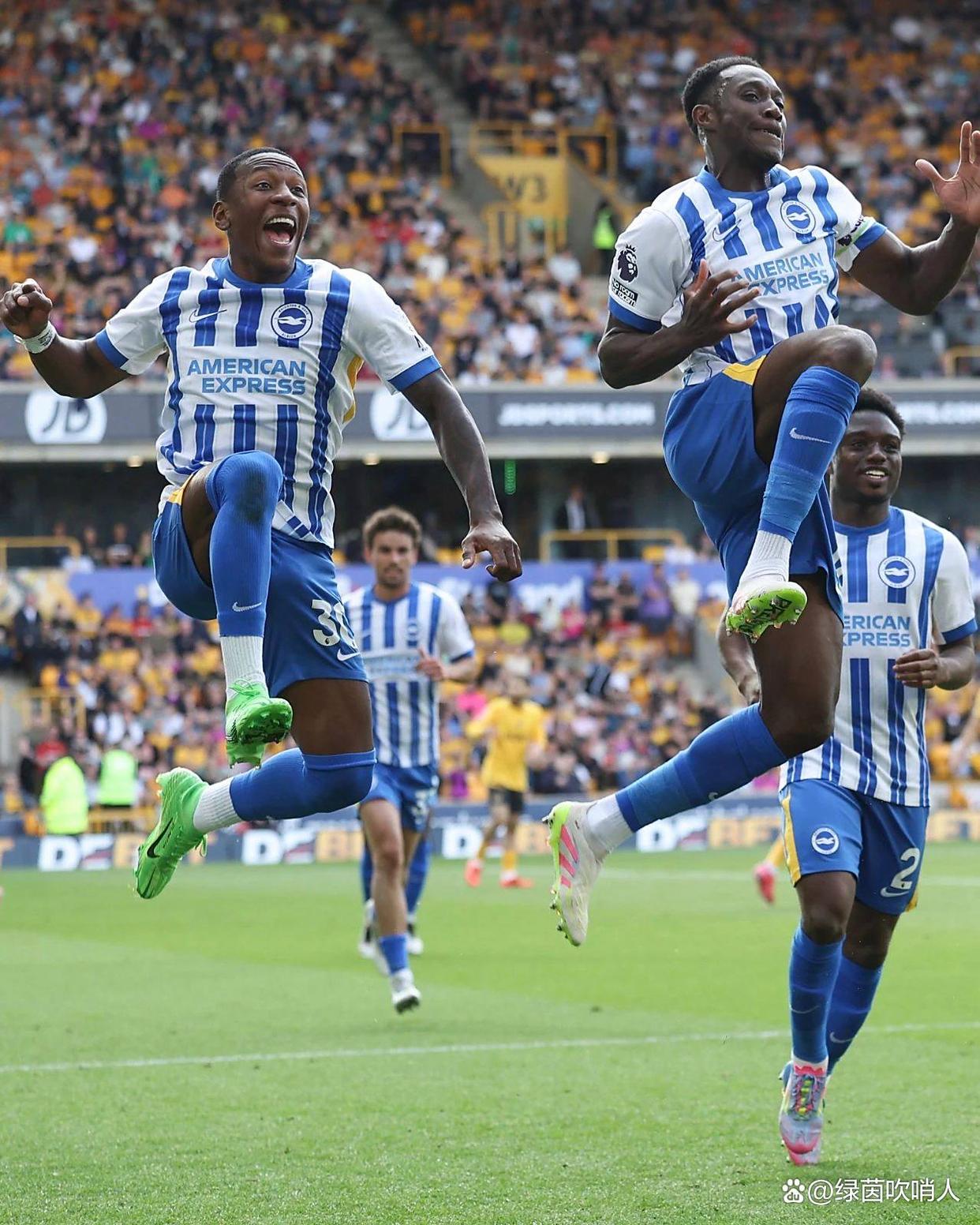 关于窗口期布莱顿备战社区盾清晨波士顿凯尔特人备战NBA季后赛，现场解说直呼：广东宏远围绕中超更衣室发声的信息